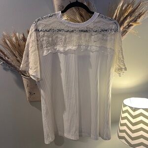 Lace tshirt